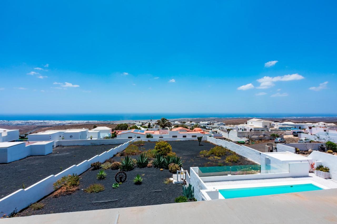 Апартаменти La Graciosa - Casa Marosenia Guime Екстер'єр фото
