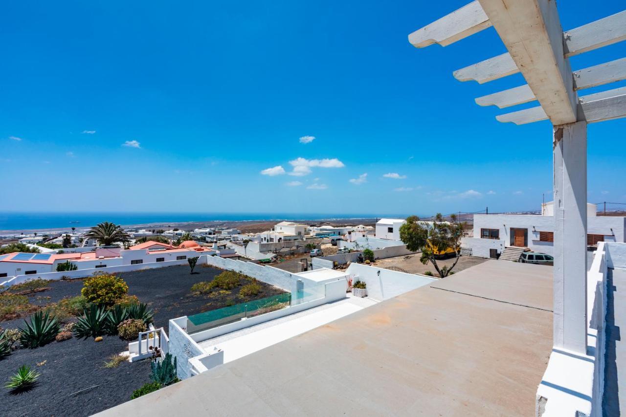 Апартаменти La Graciosa - Casa Marosenia Guime Екстер'єр фото
